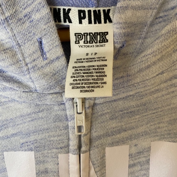 ✴️ Pink Hoodie - Picture 3 of 3